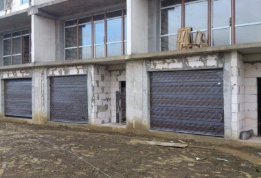 Гаражные ворота, монтаж в Никите
