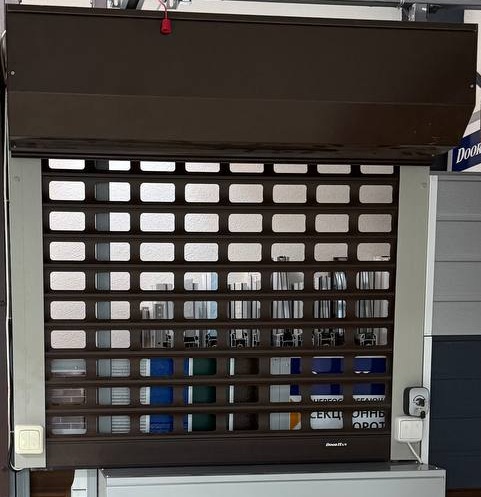Роллетные решётки для магазинов